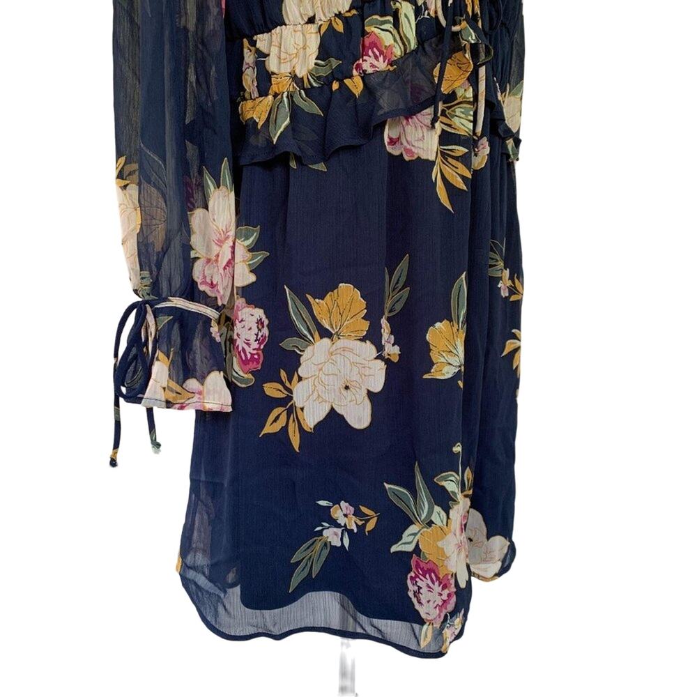 Xhilaration Blue Floral‎ V-Neck Dress Women's Size Medium NWT - Picture 4 of 6